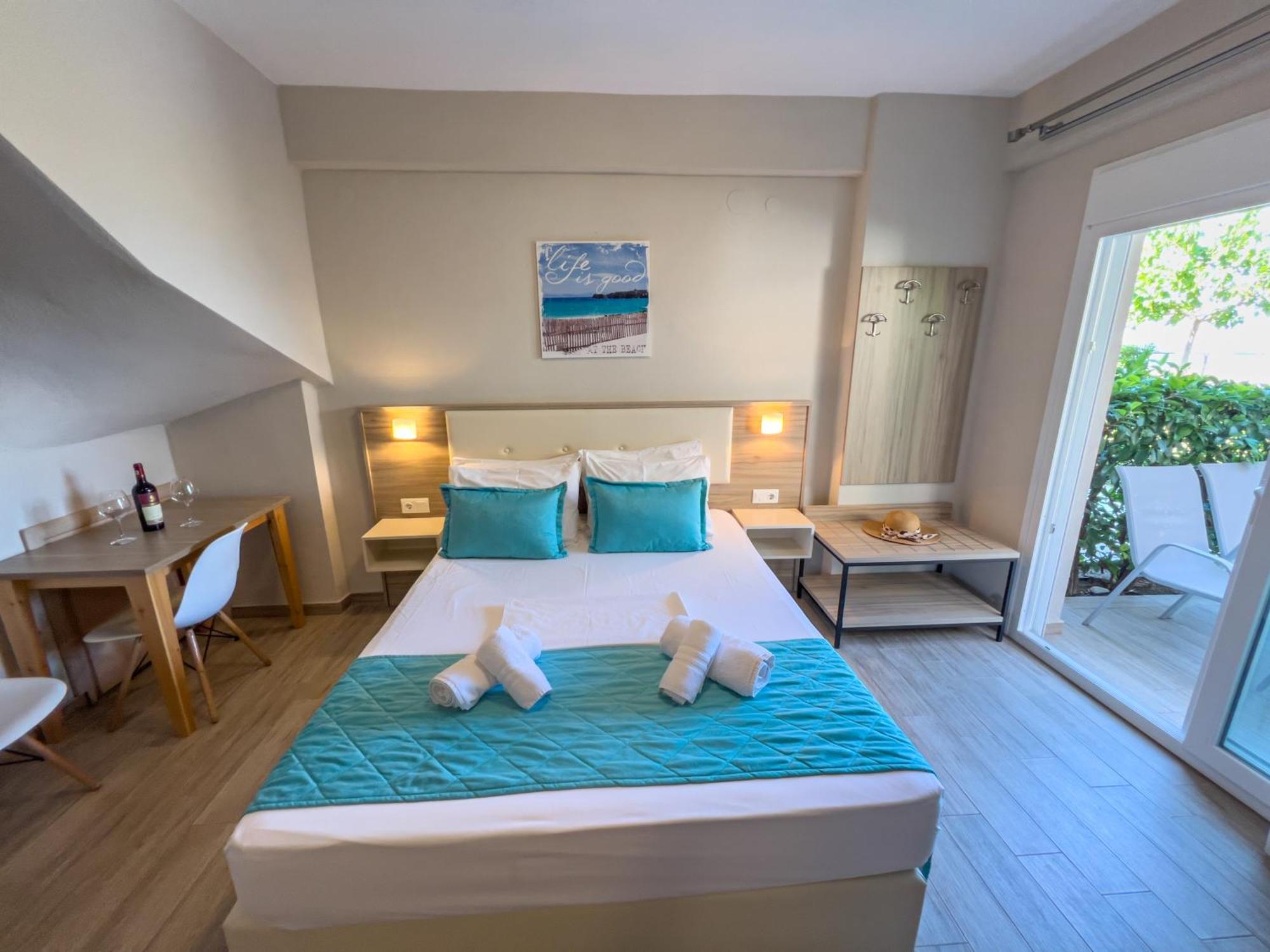 סקאלה סוטירוס Yalos Beach Maisonettes מראה חיצוני תמונה