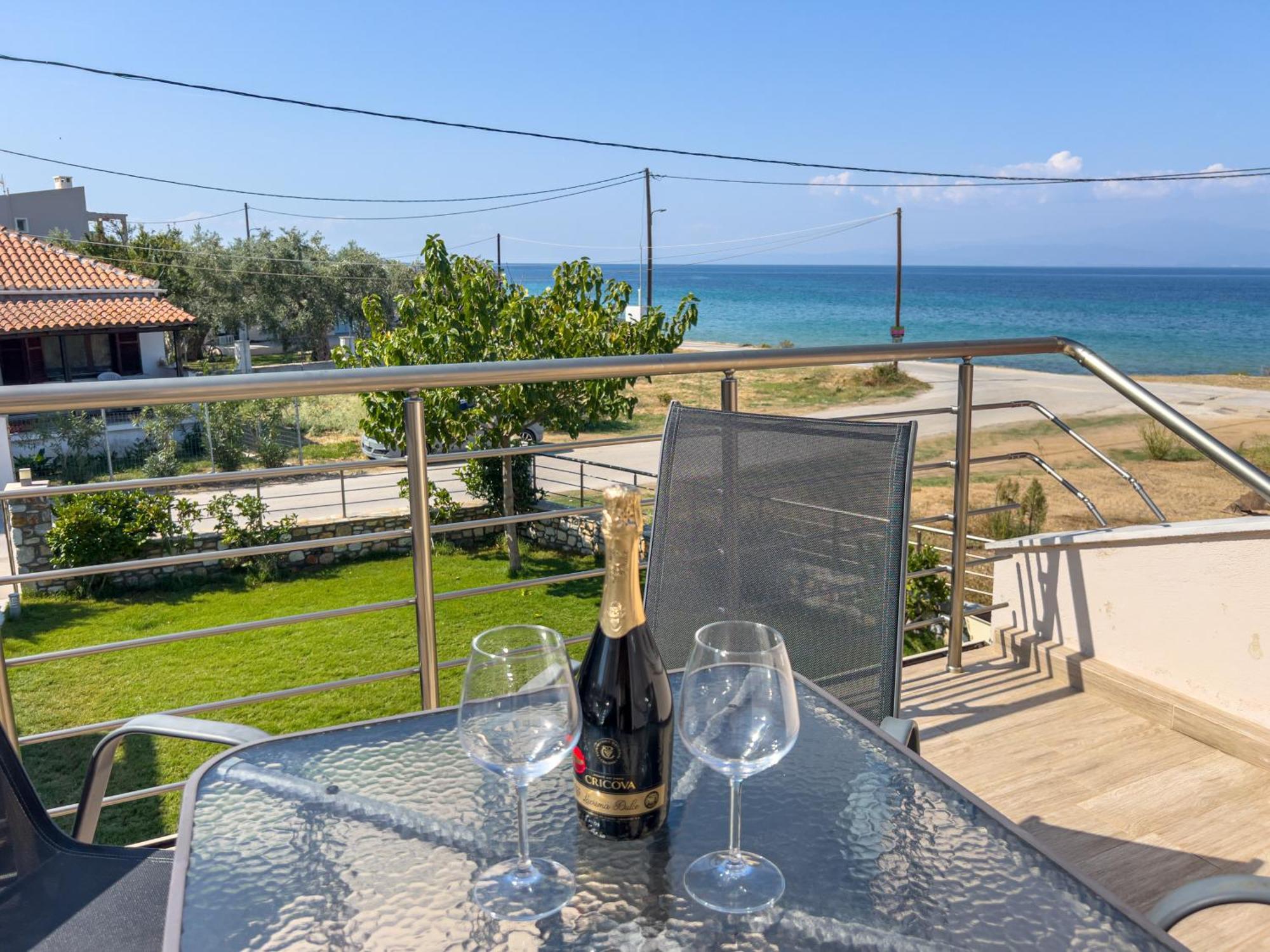 סקאלה סוטירוס Yalos Beach Maisonettes מראה חיצוני תמונה