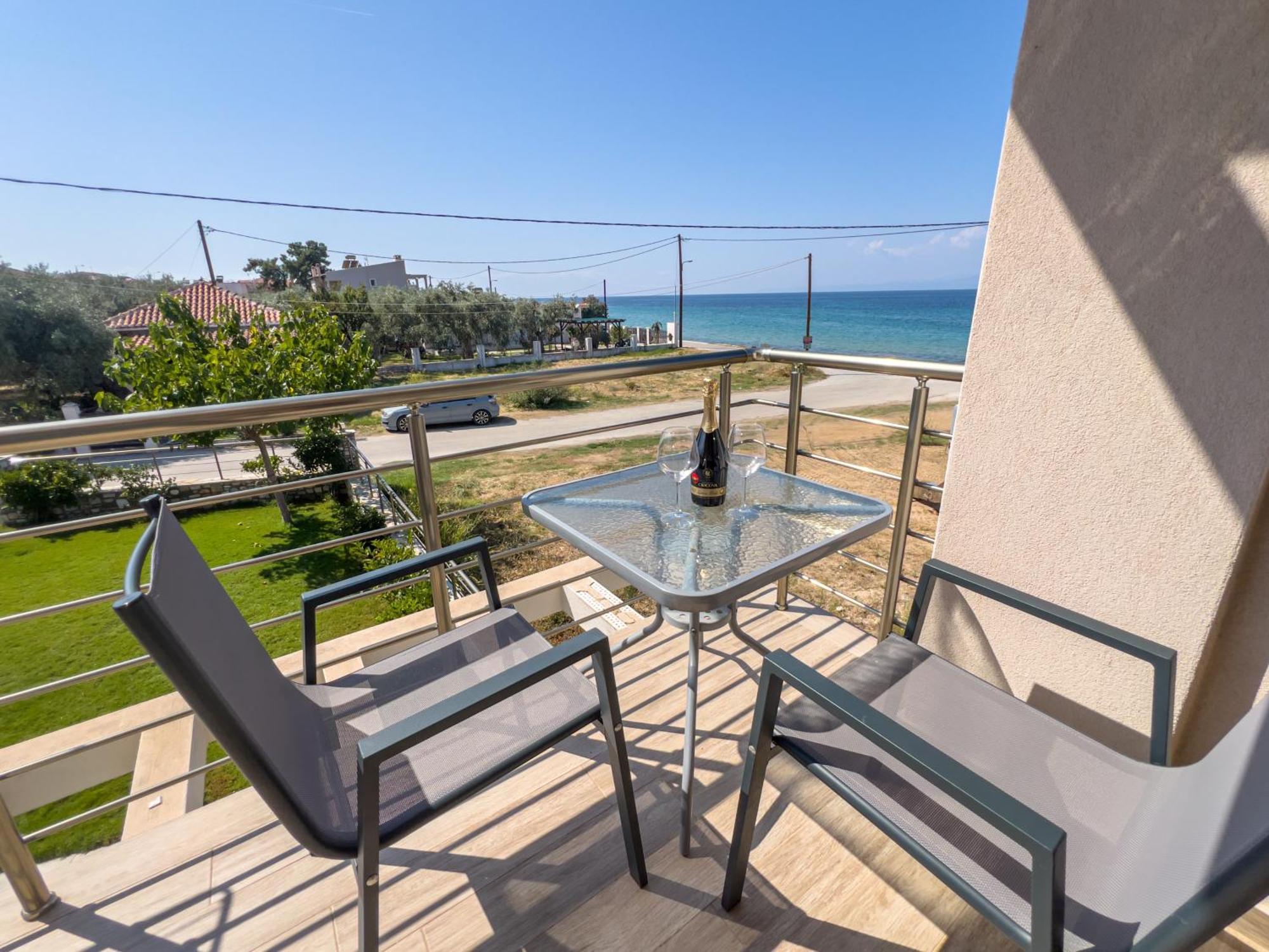 סקאלה סוטירוס Yalos Beach Maisonettes מראה חיצוני תמונה